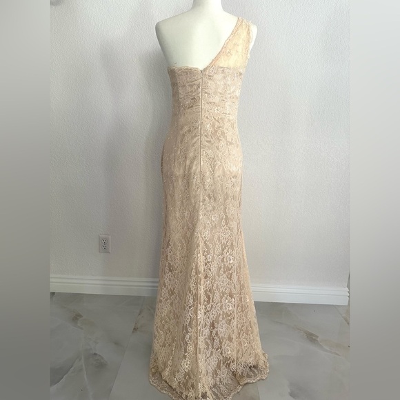 Elegant Lace One Shoulder Evening Gown/Mother of the Bride - Picture 10 of 10